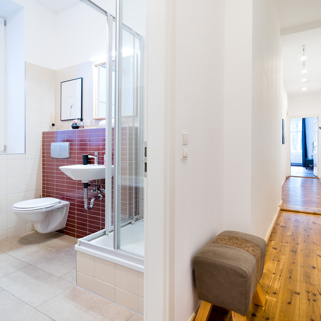 One Bedroom Apartment