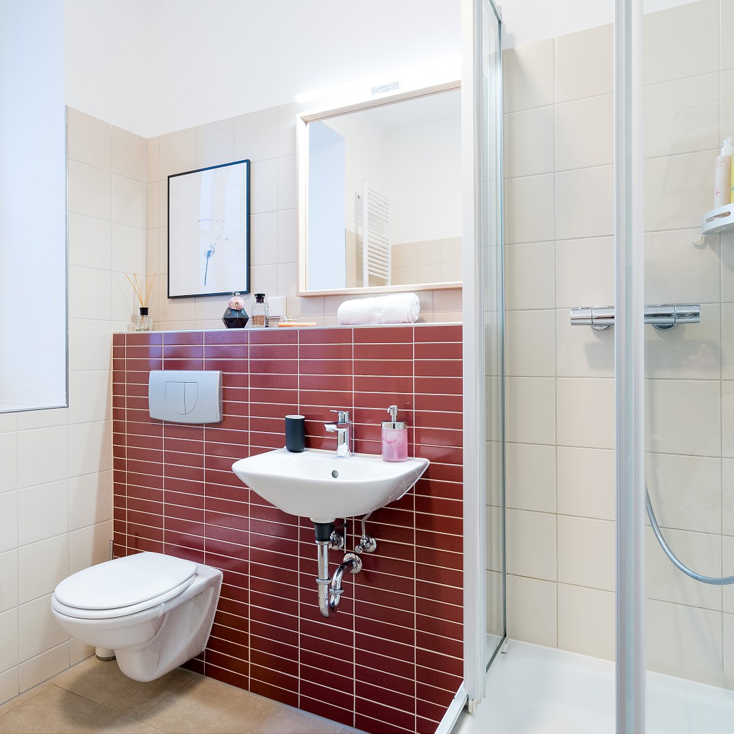 One Bedroom Apartment