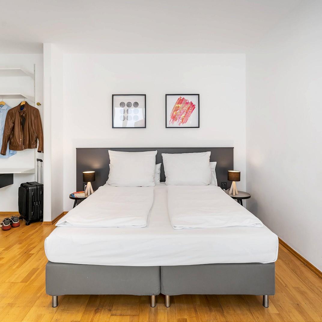 One Bedroom Apartment