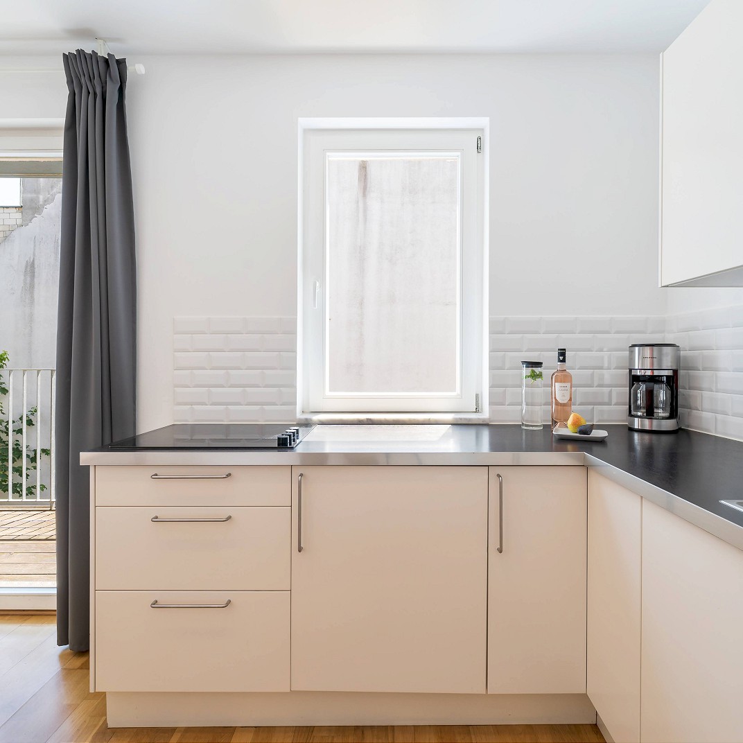 One Bedroom Apartment