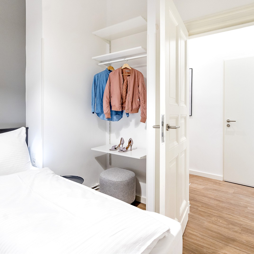 One Bedroom Apartment