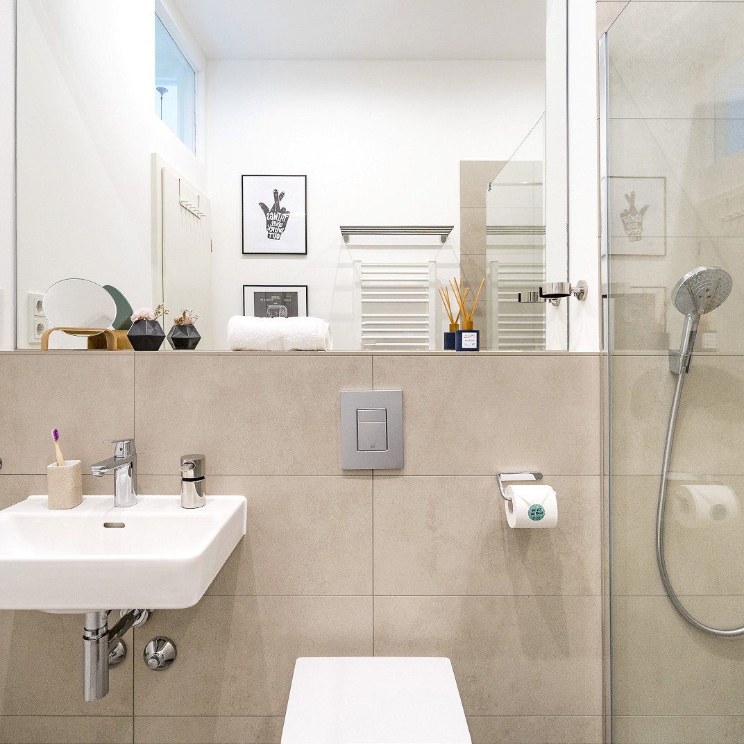 Three Bedroom Connection Apartment