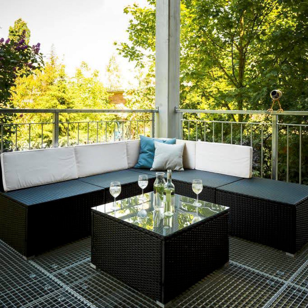 Five Bedroom Connection Apartment